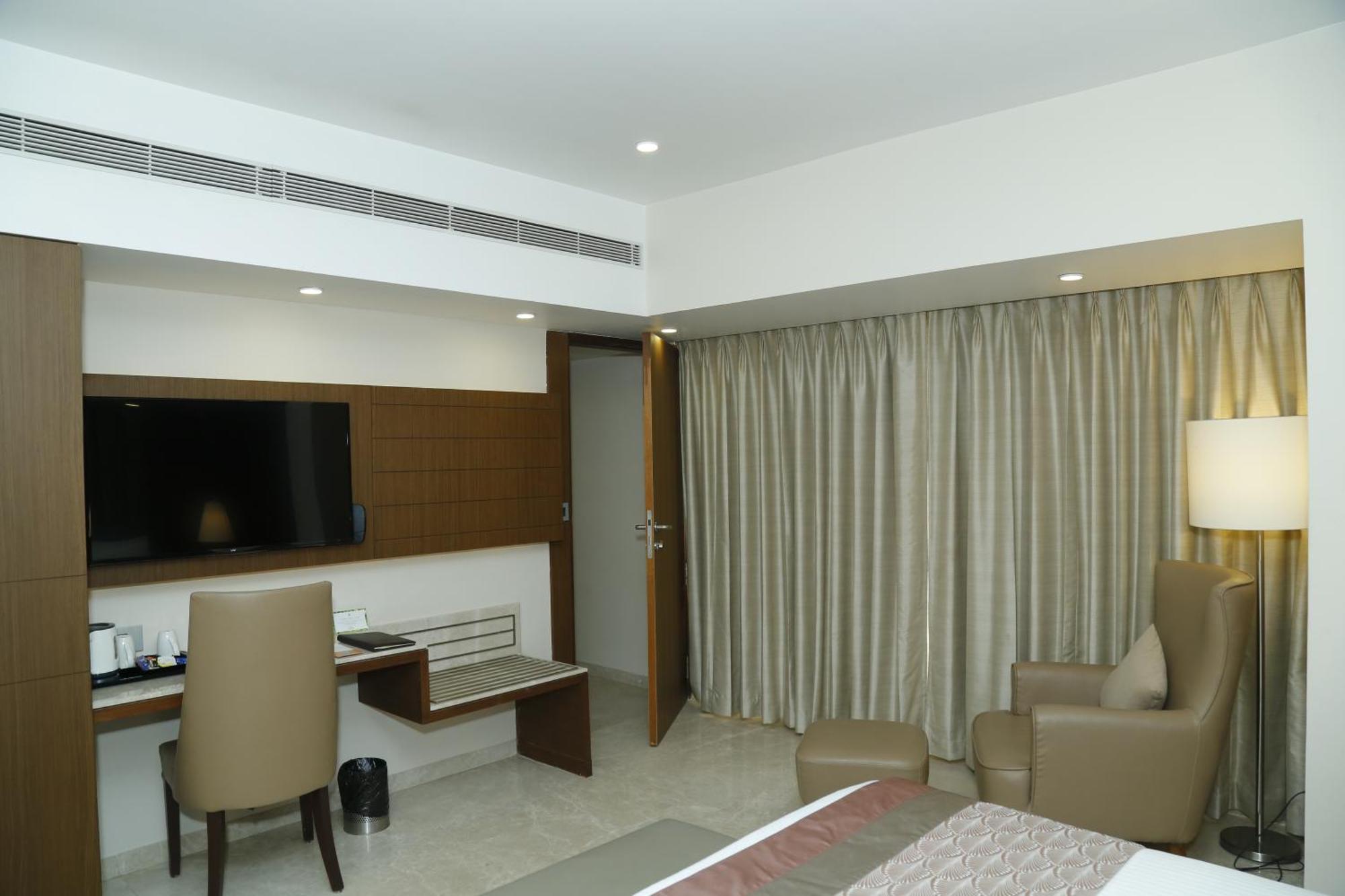 Sarovar Portico Rivera Ahmadabad Zewnętrze zdjęcie